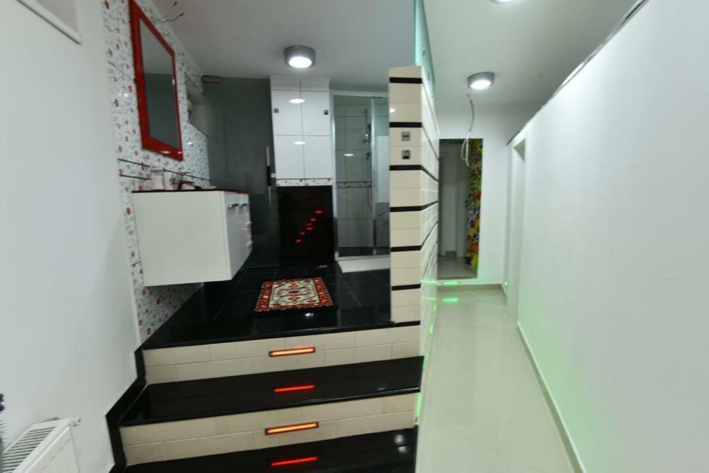 Apartmán Ozana Apartament Constanţa Exteriér fotografie