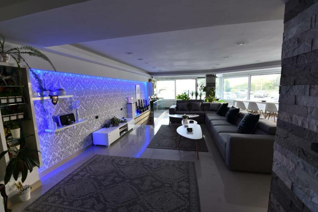 Apartmán Ozana Apartament Constanţa Exteriér fotografie